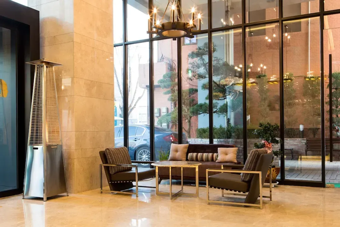 Lobby sitting area