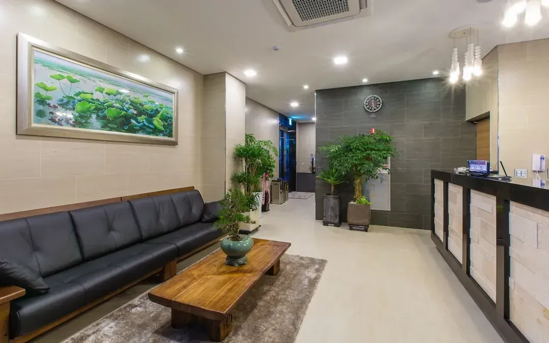Lobby sitting area
