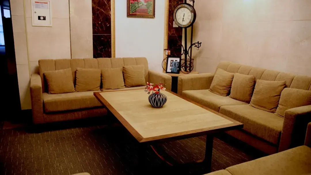 Lobby sitting area