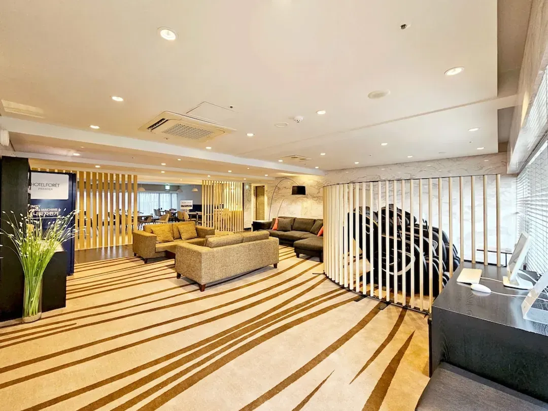 Lobby sitting area