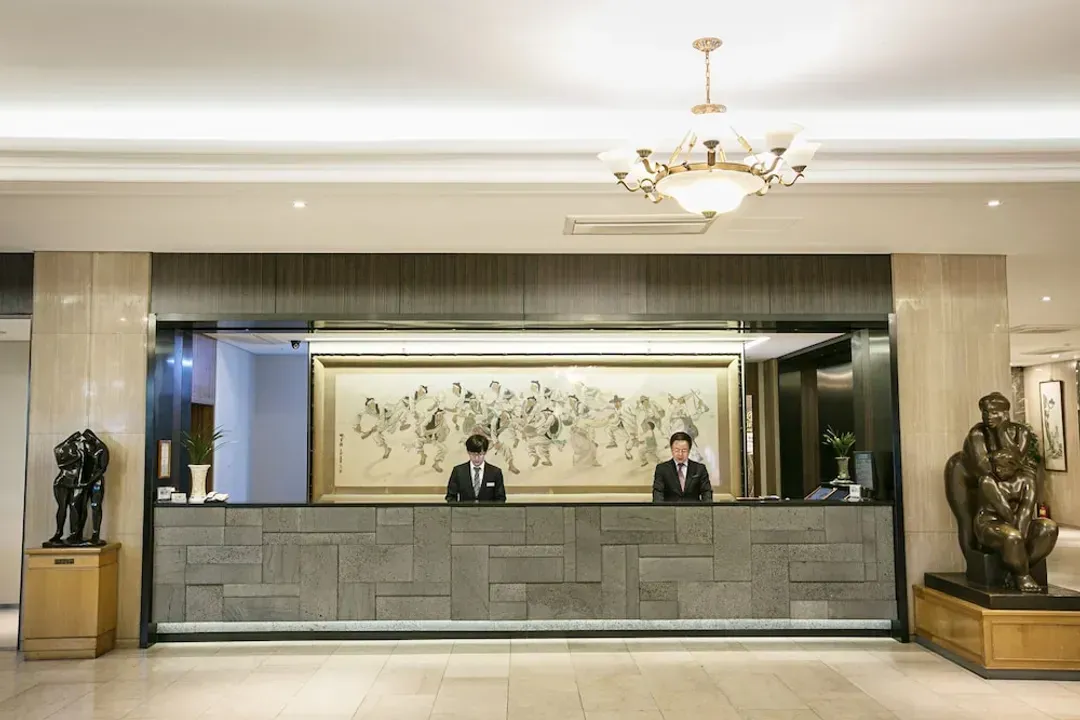 Check-in/check-out kiosk