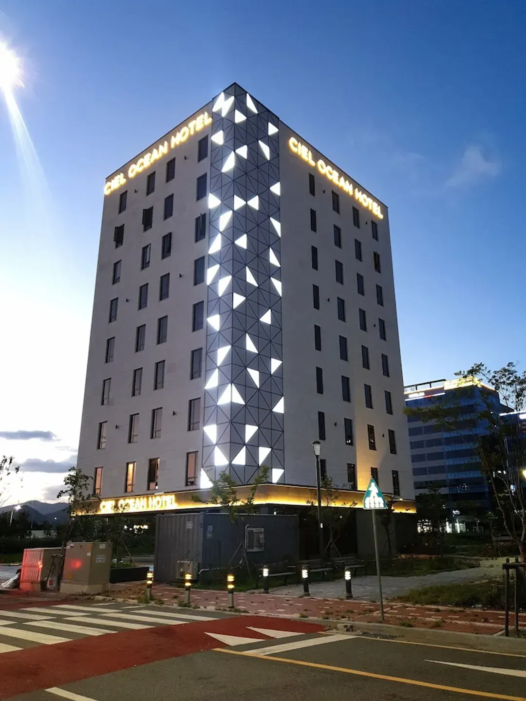 Primary image