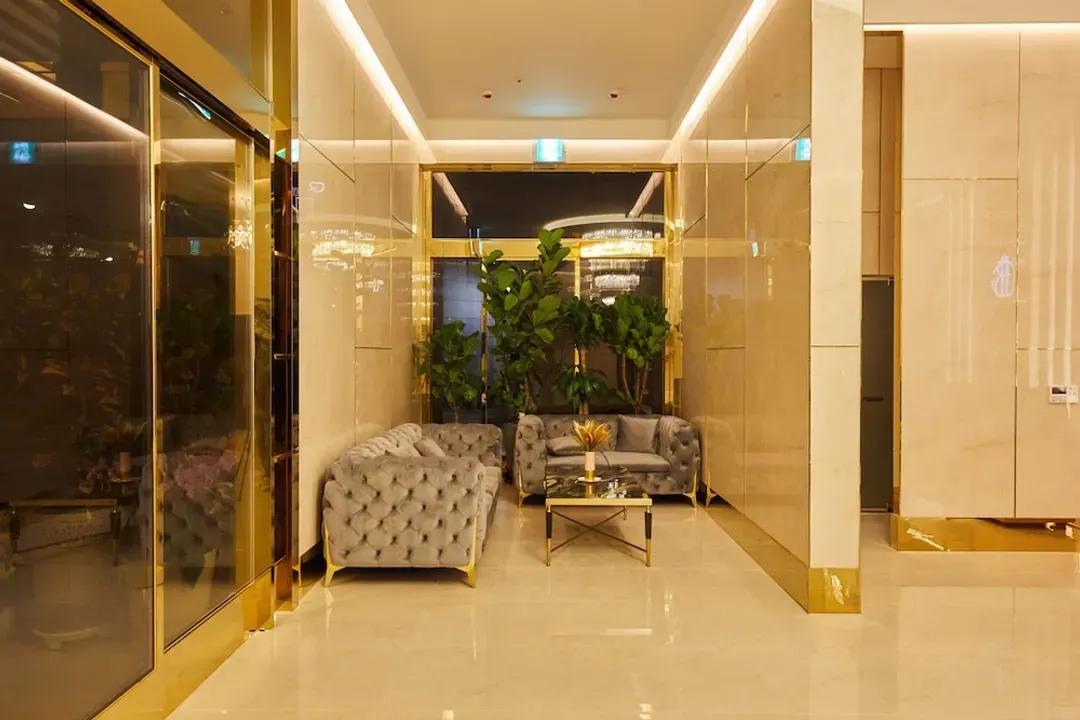 Lobby sitting area