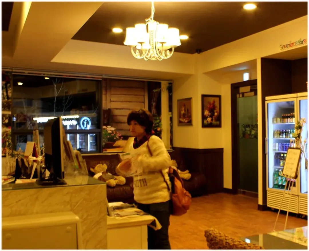 Concierge desk