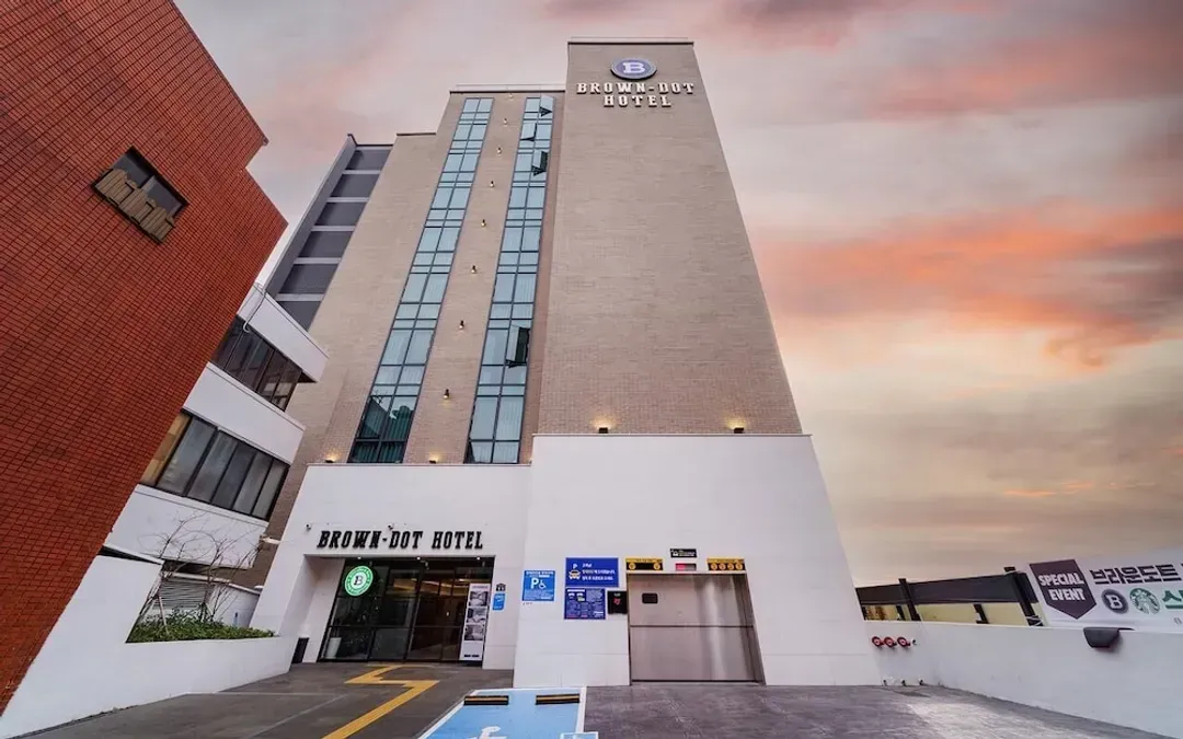 Busan-Brown Dot Hotel Busan Sajik Stadium
