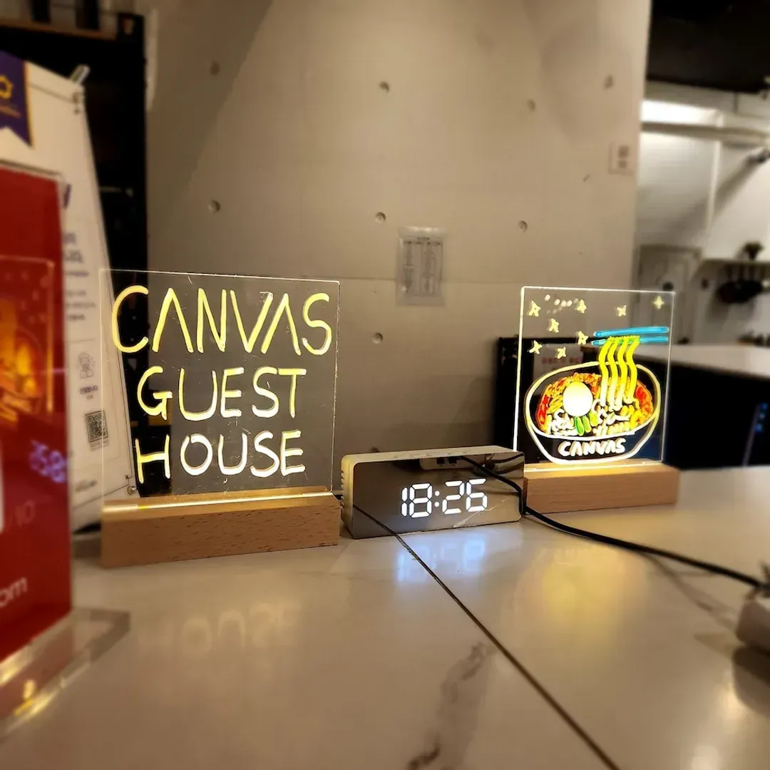 Busan-Canvas Black Guesthouse