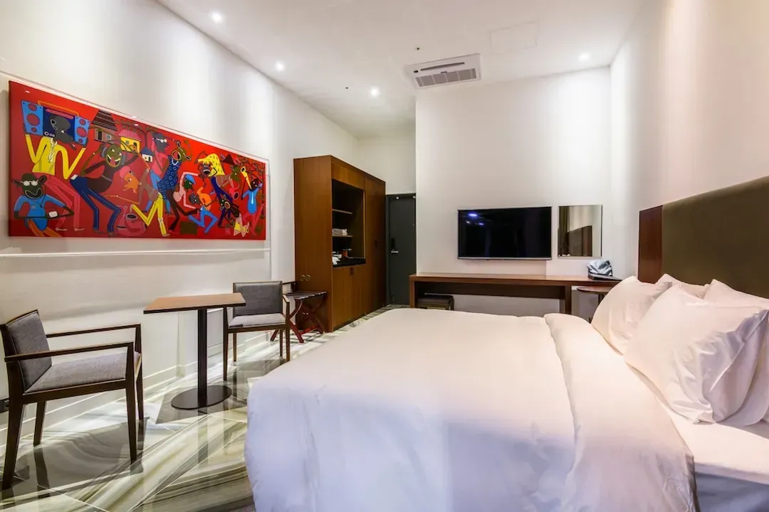 Room amenity
