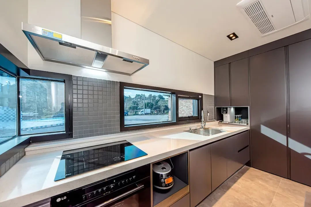 Private kitchenette