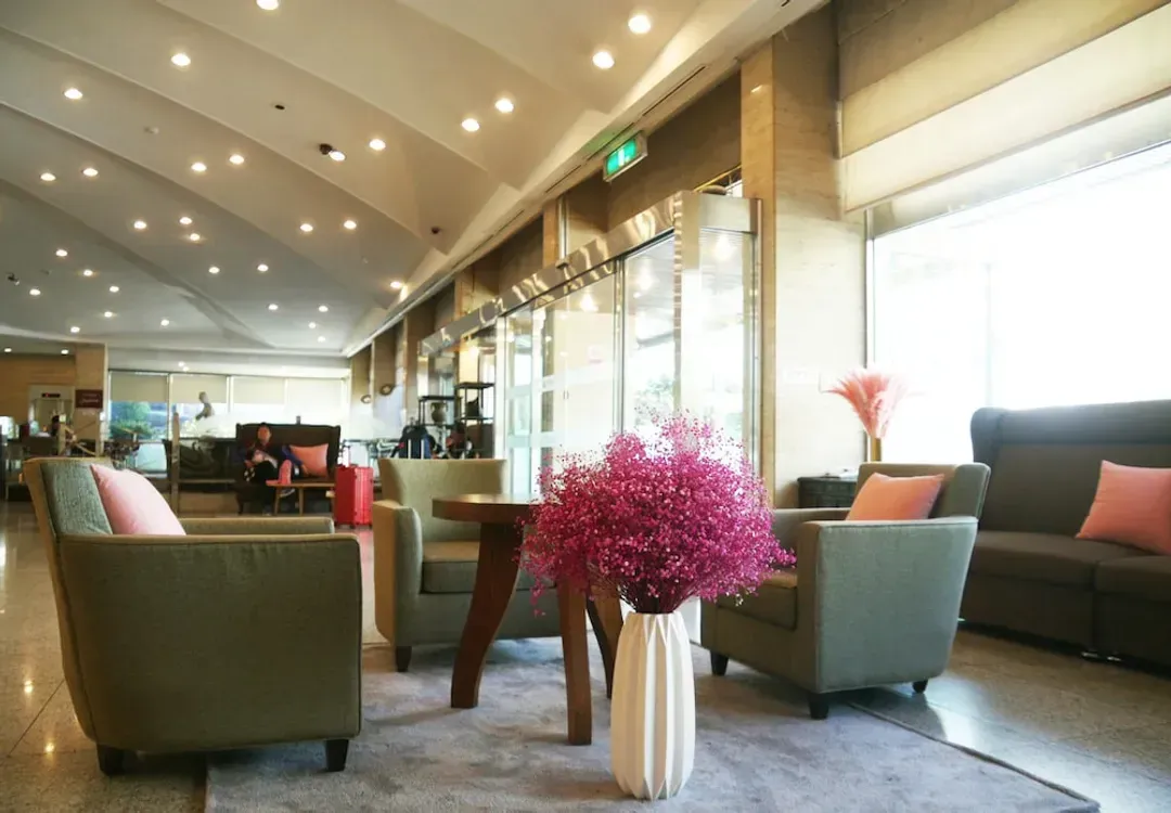 Lobby sitting area