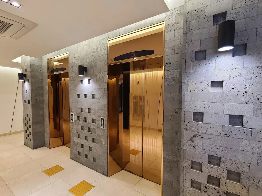 Elevator
