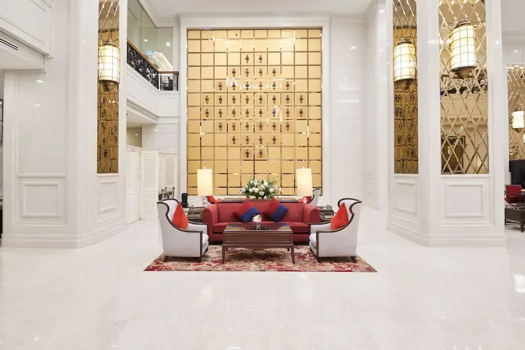Lobby sitting area