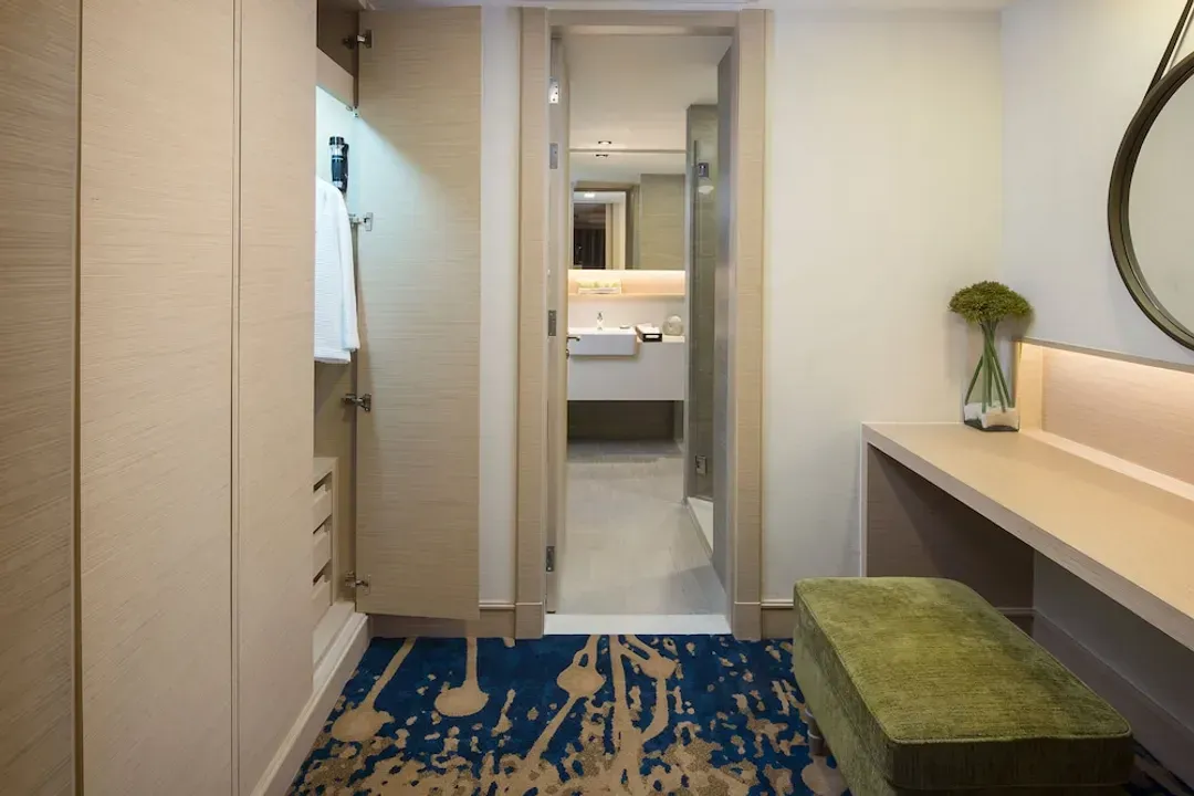 Room amenity