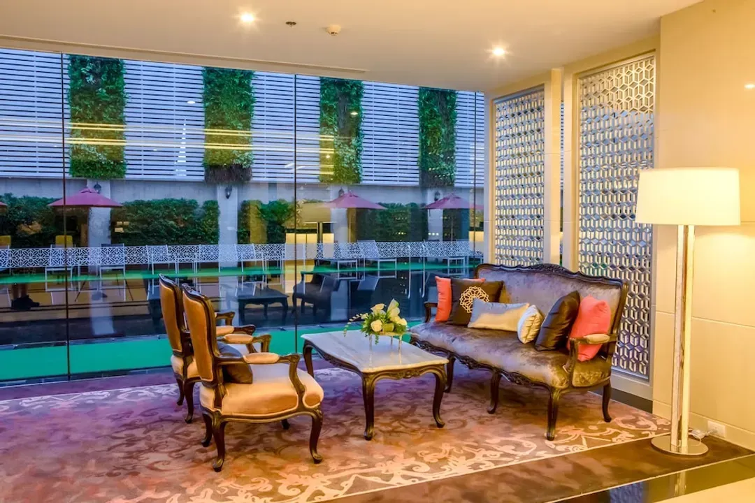 Lobby sitting area