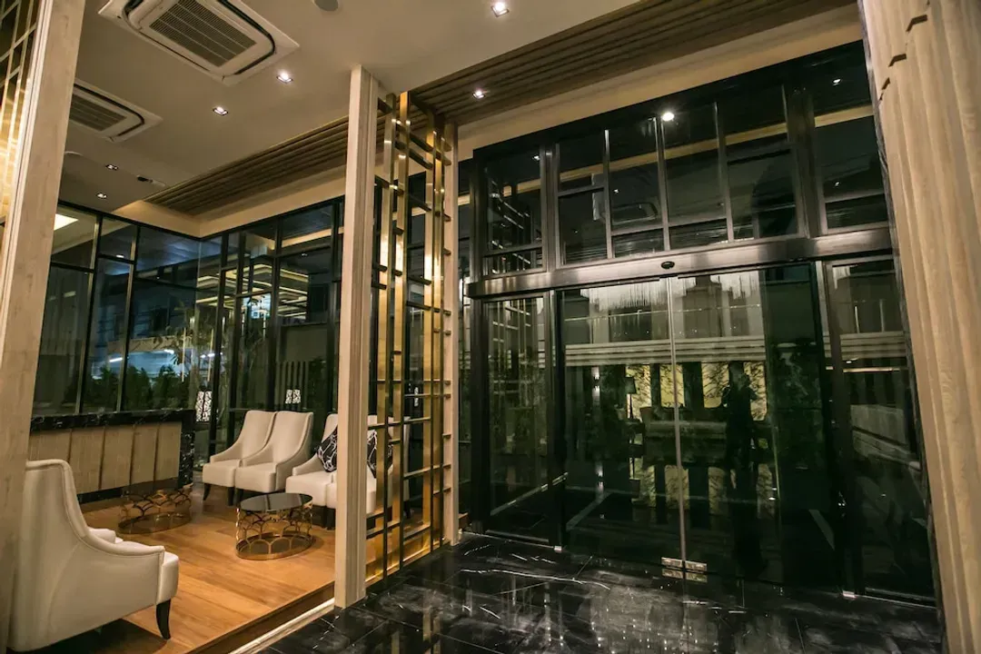 Lobby sitting area