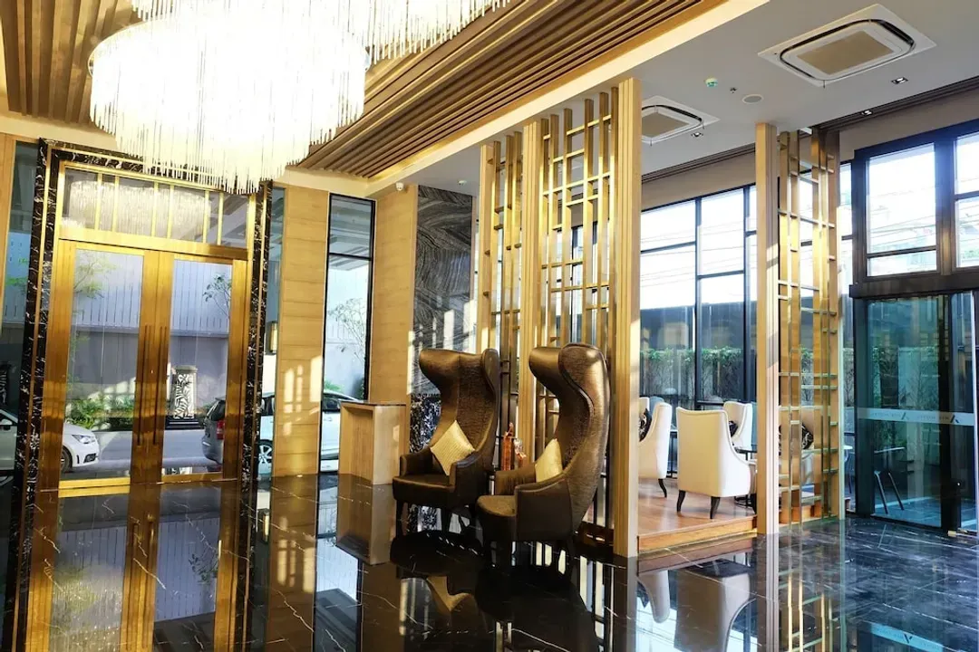 Lobby sitting area