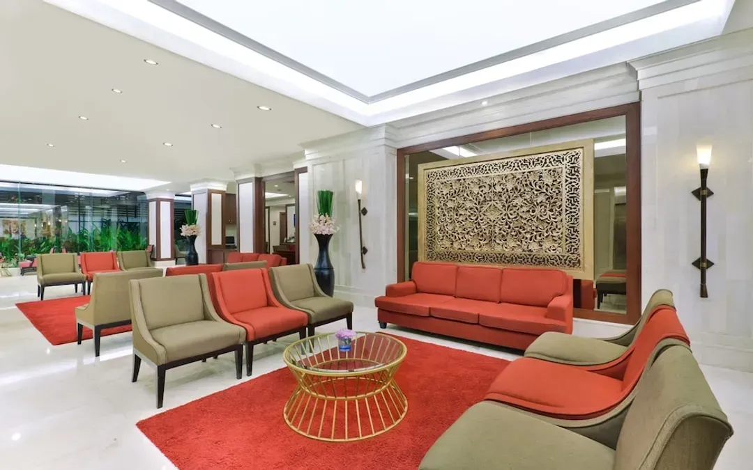 Lobby sitting area