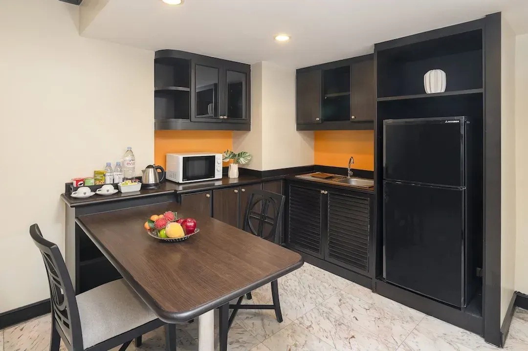 Private kitchenette