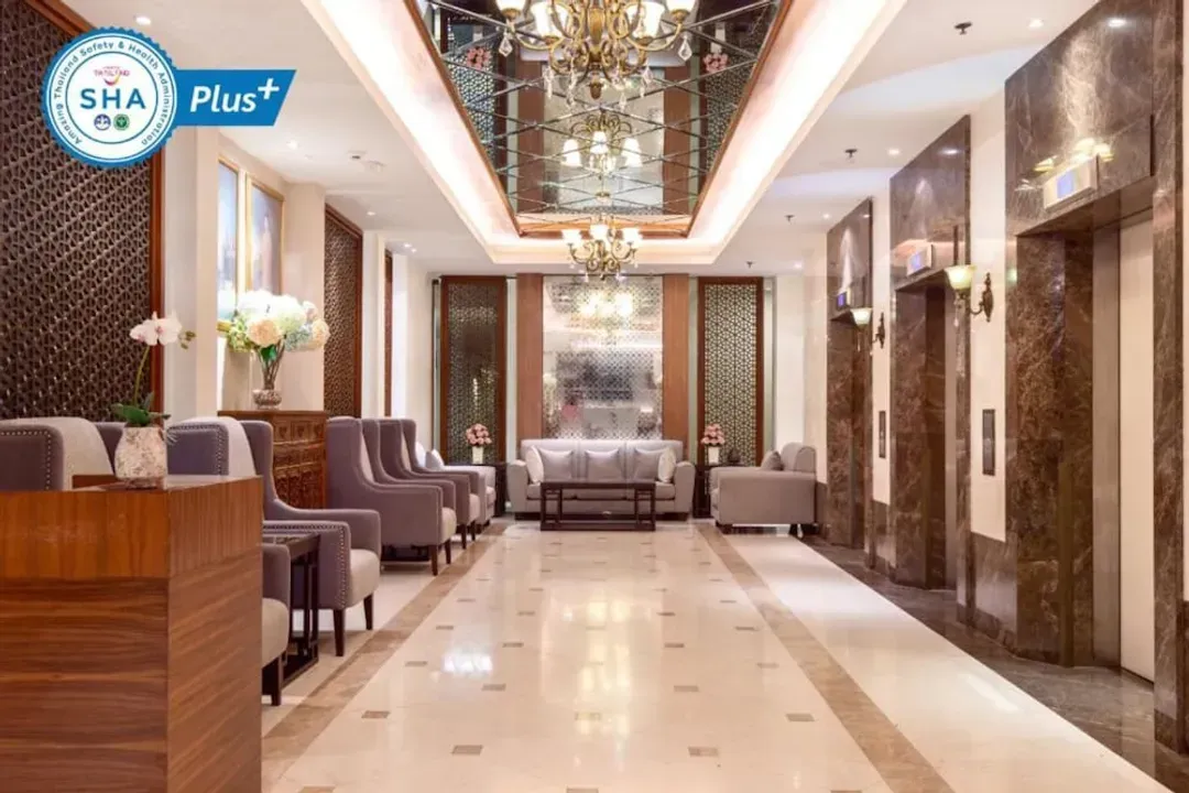 Lobby sitting area