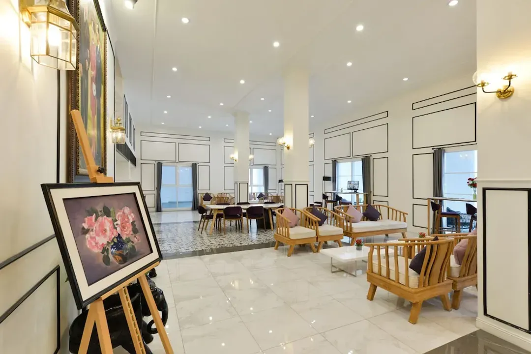 Lobby sitting area