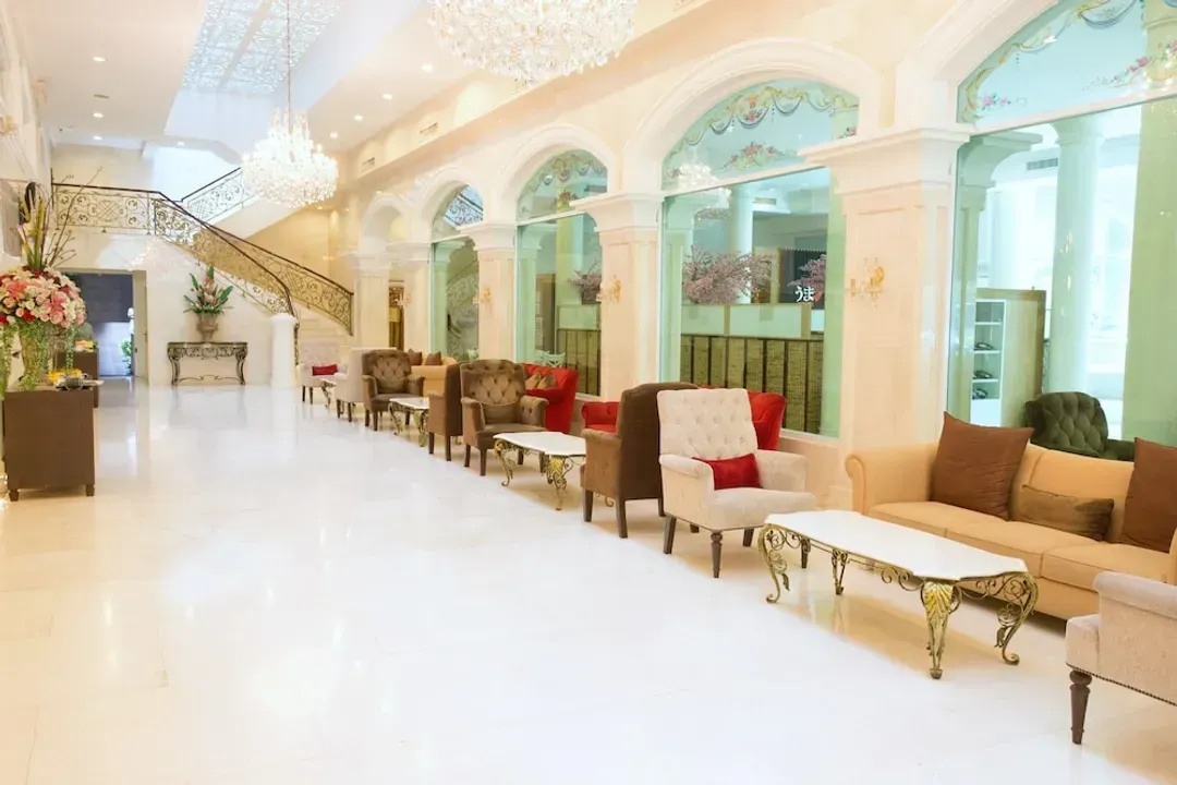 Lobby sitting area