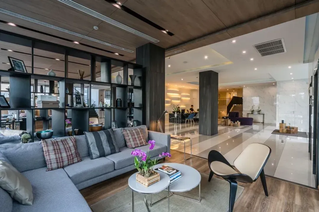 Lobby sitting area