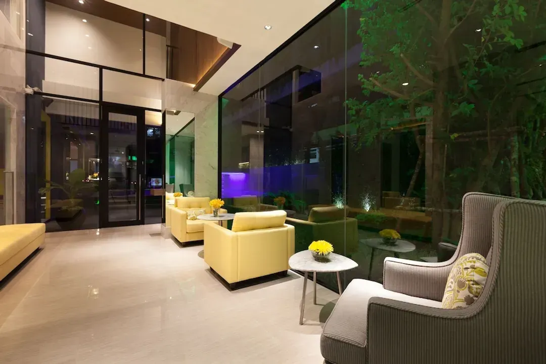 Lobby sitting area