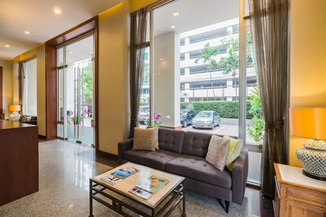 Lobby sitting area
