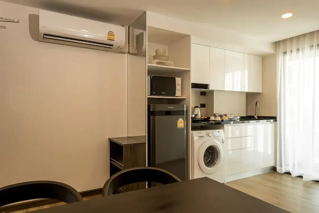 Private kitchenette