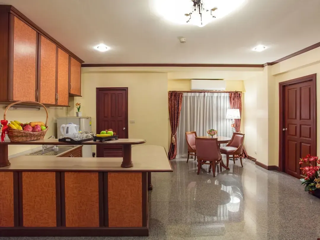Private kitchenette