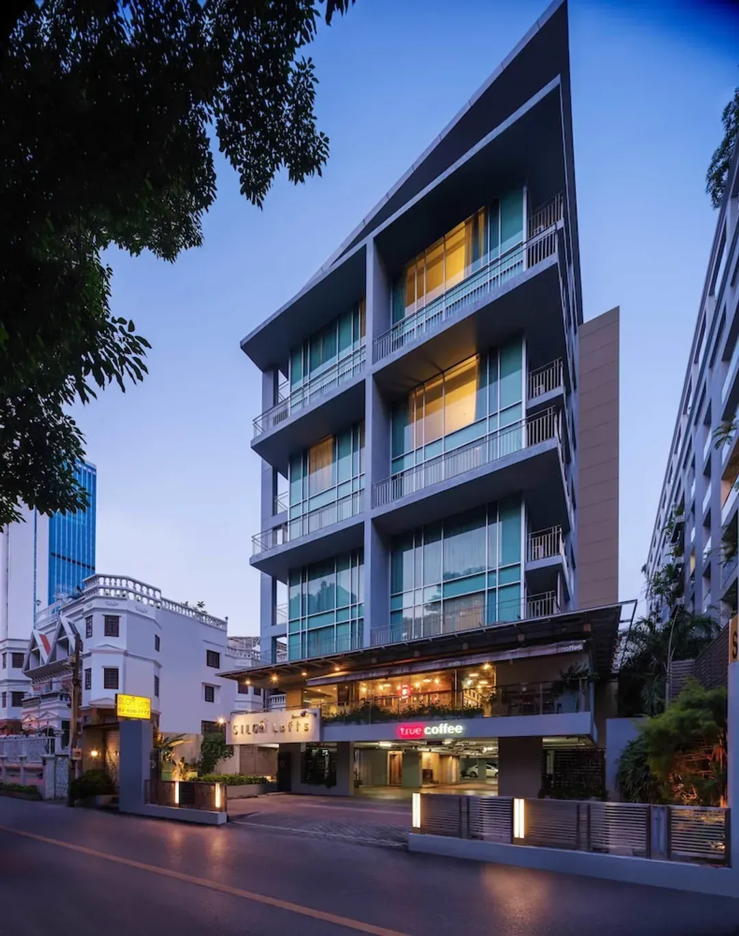 Bangkok-Silom Lofts Hotel