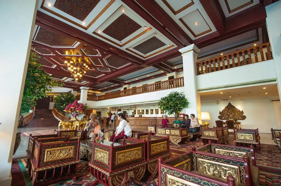 Lobby sitting area