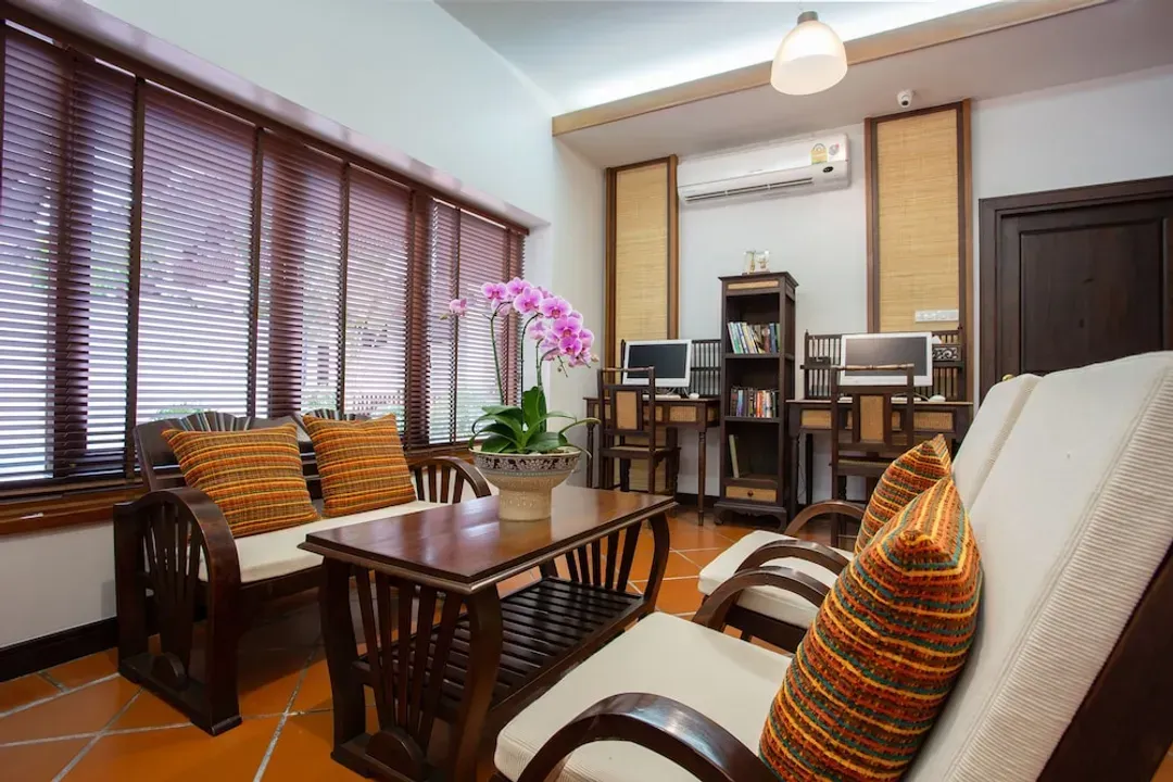 Lobby sitting area