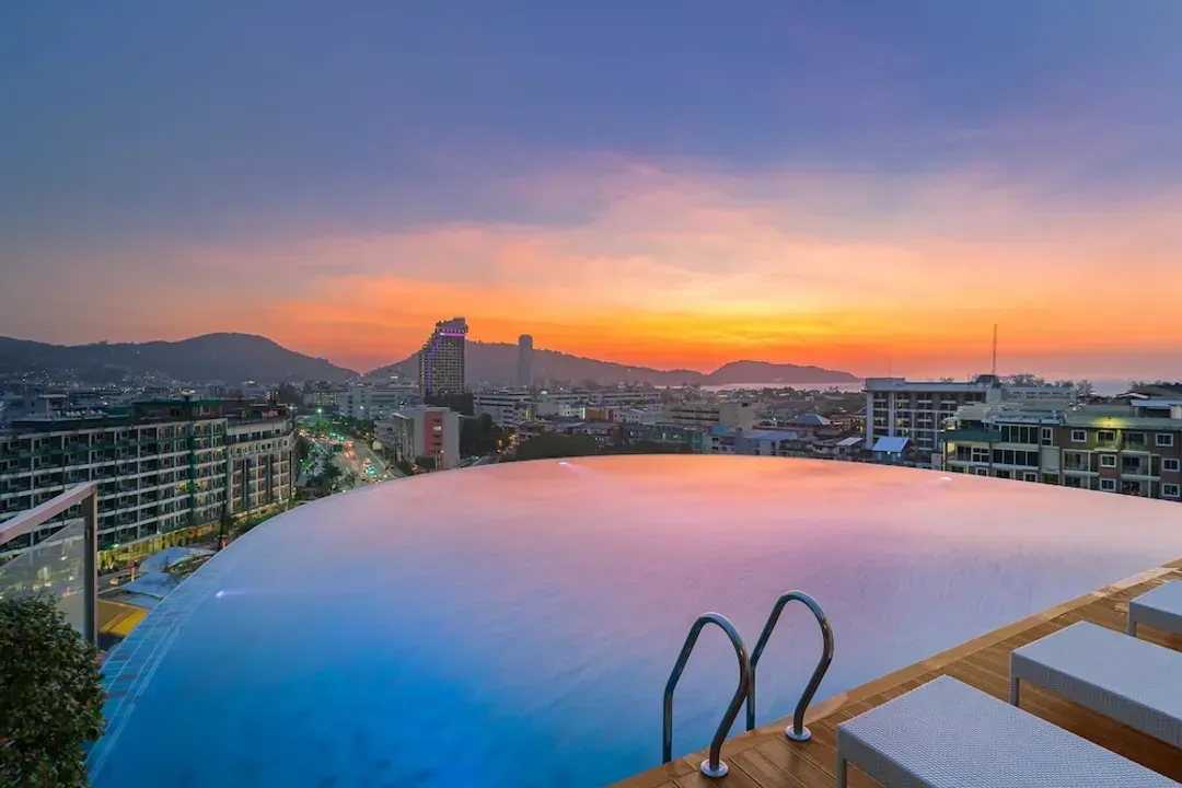 Rooftop pool