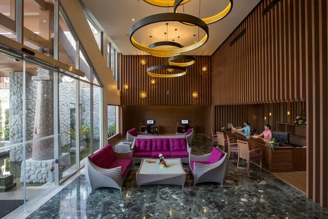 Lobby sitting area