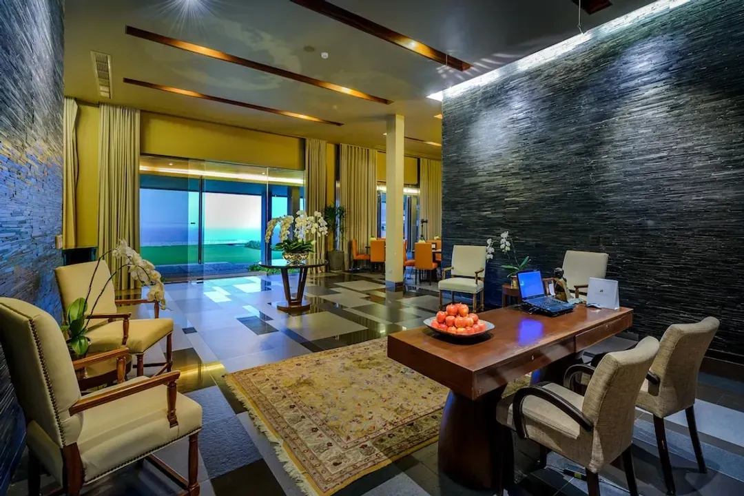 Lobby sitting area