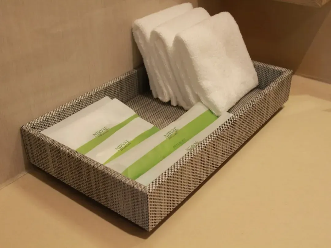 Bathroom amenities