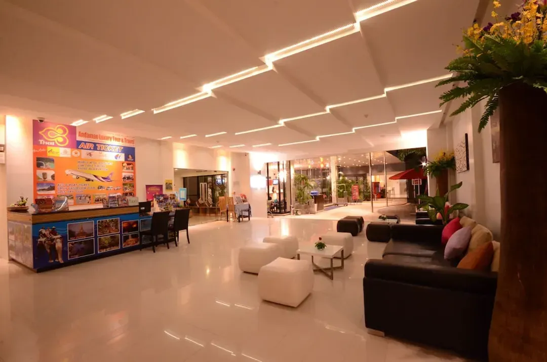 Lobby sitting area