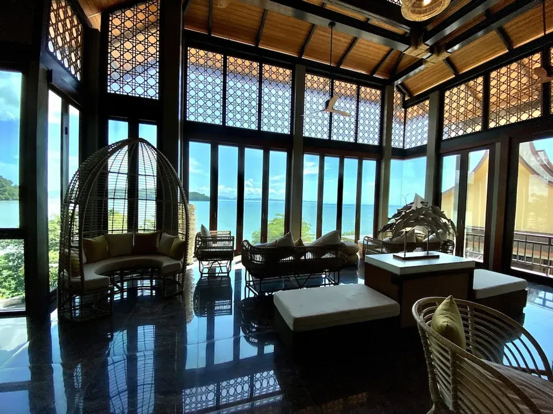 Lobby sitting area