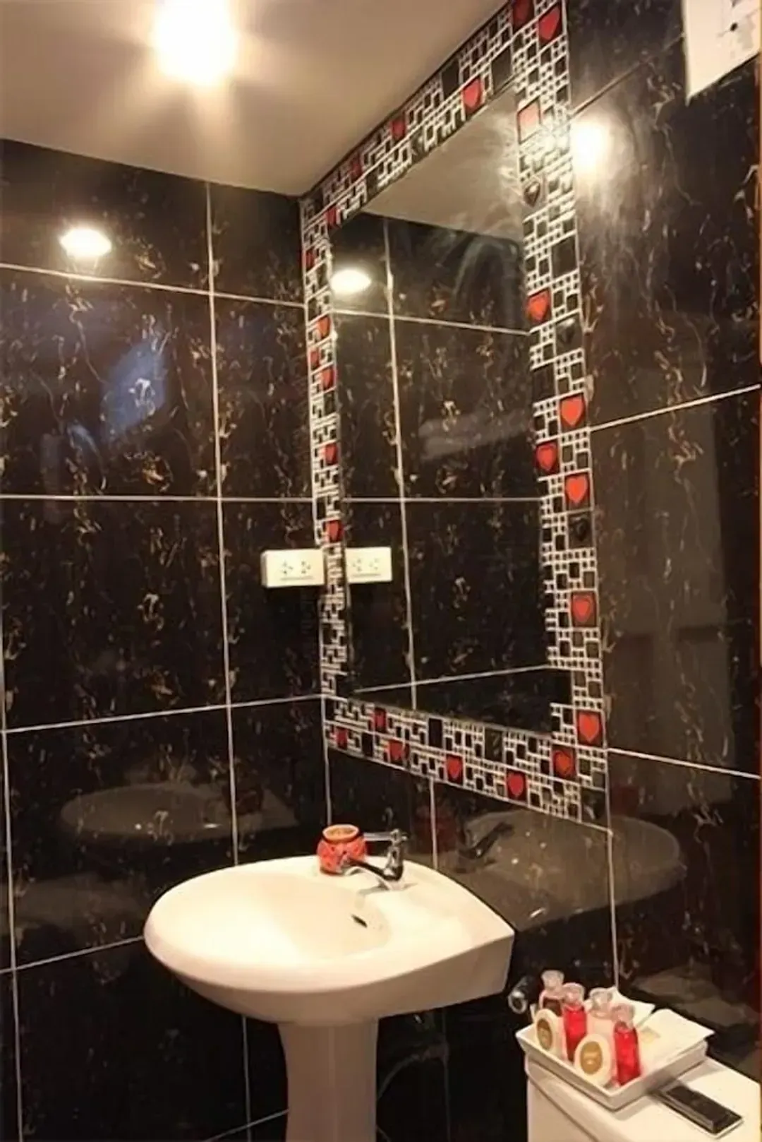 Bathroom sink