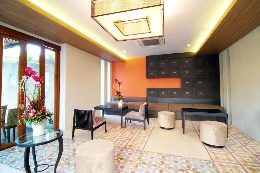 Lobby sitting area