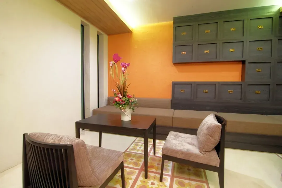 Lobby sitting area