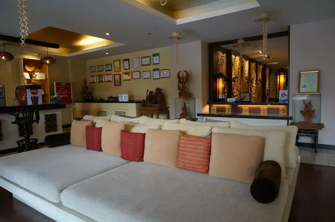 Lobby sitting area