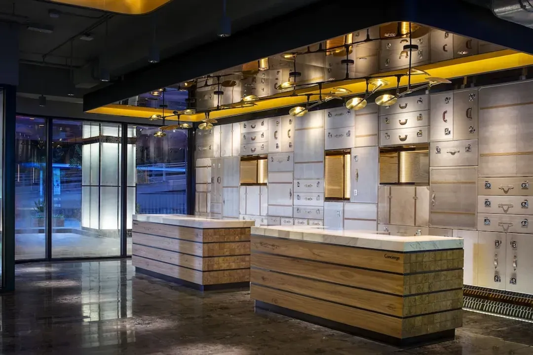 Concierge desk