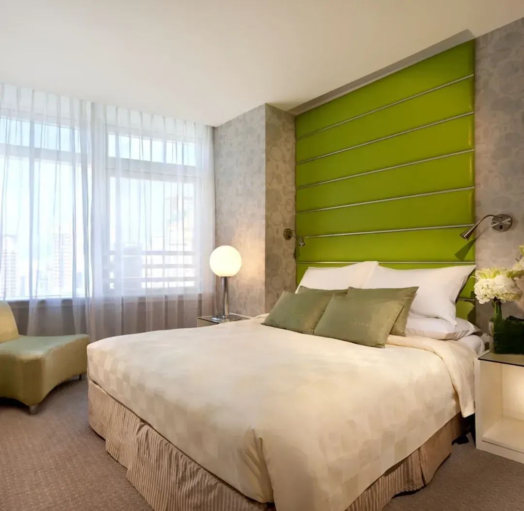 Room amenity
