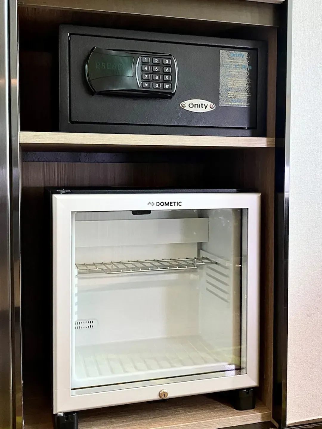 Room amenity