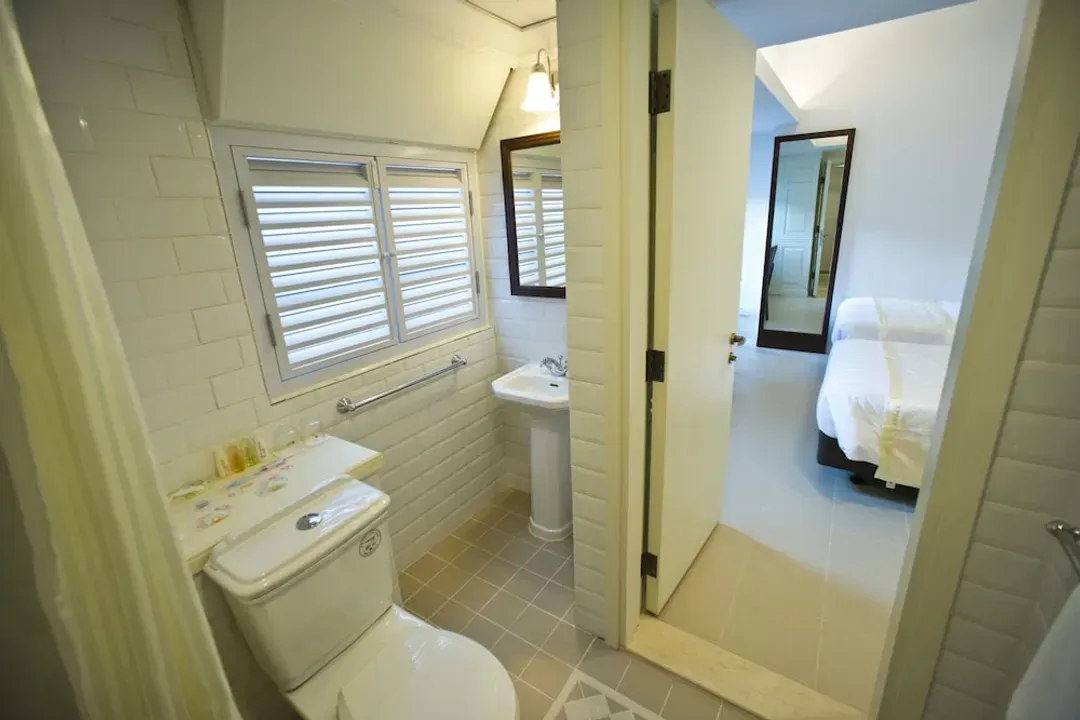 Bathroom shower