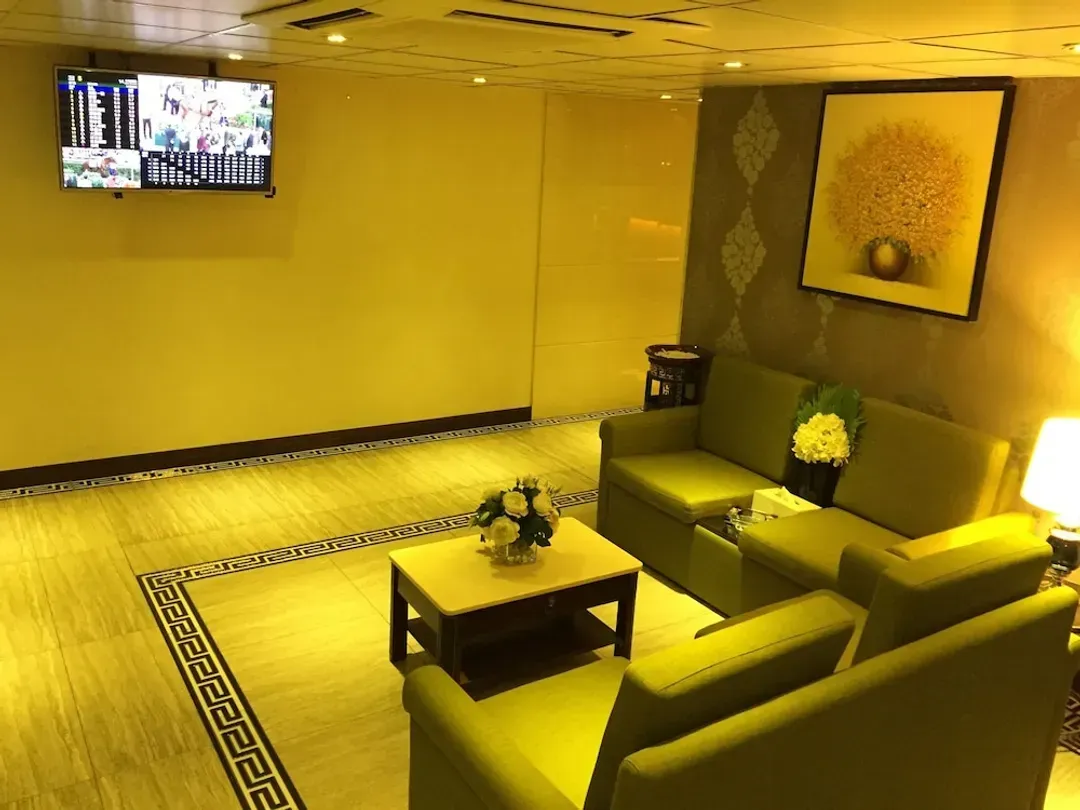 Lobby sitting area