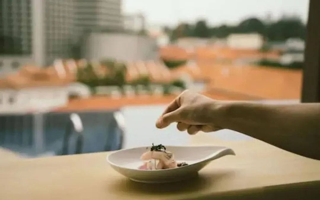 那歐米飯店