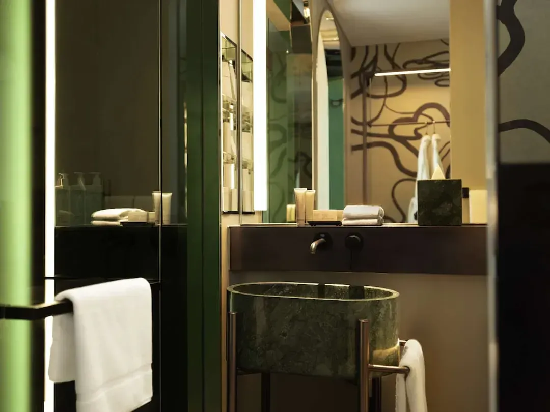 Mondrian Singapore Duxton