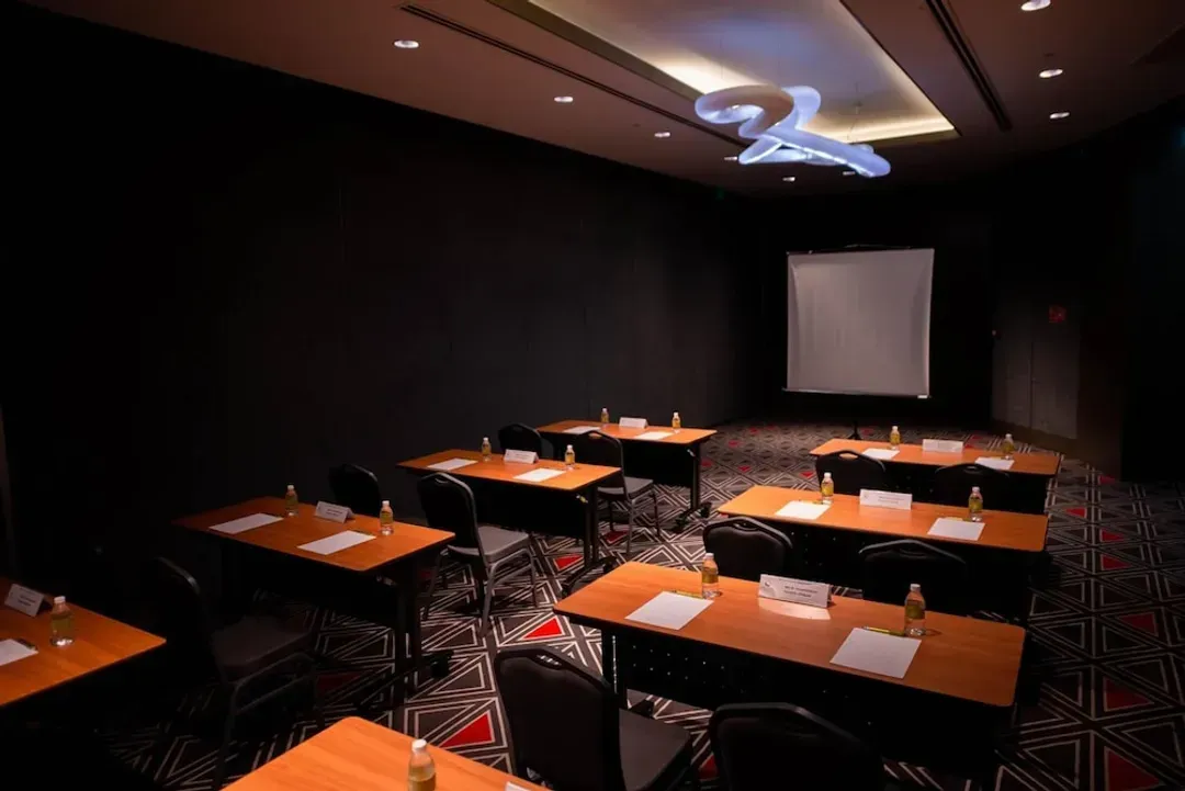 柏薇樟宜酒店